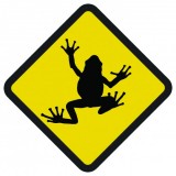 Śmieszne znaki drogowe ze zwierzętami (żaba)
