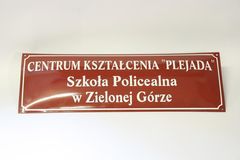 Szyld z nazwą szkoły, przedszkola, biblioteki - blaszany emaliowany wypukły - duży